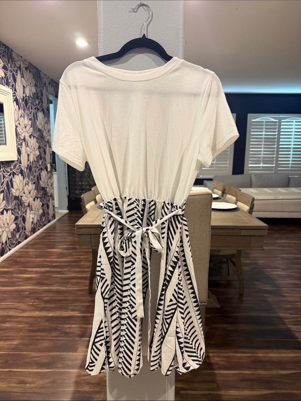 Cupshe White & Black Patterned Tie-Waist Mini Dress